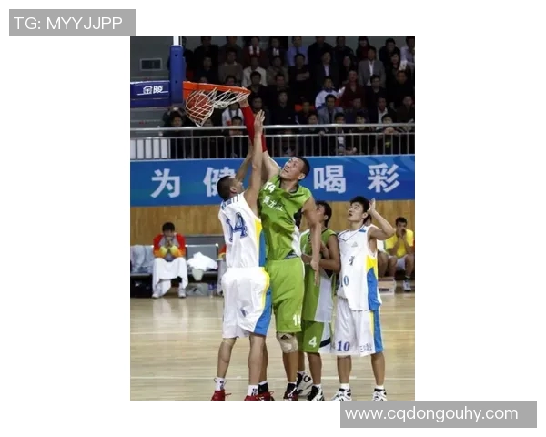 姚明职业生涯初期精彩瞬间回顾与成就展示